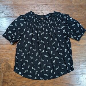 Lucky Brand Black Floral Smocked Neck Puff Sleeve Top Womens M/M (20x23)